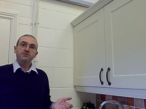 How to adjust hinges - 2