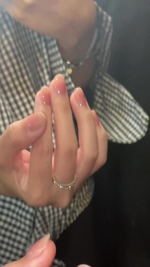 Fake Nails Tutorial: Easy Application Techniques