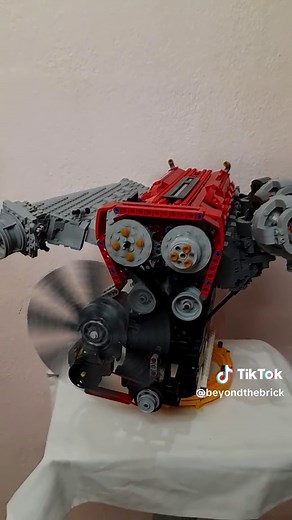 LEGO Engines by Ronald Tewes