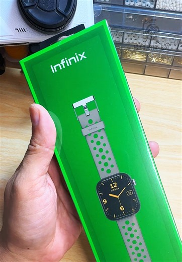 📱 Reloj inteligente que lo tiene TODO a precio increíble Con pantalla grande de alta definición, diseño moderno y funciones que facilitan tu día 💪✨ 🕒 Pantalla Full Touch de 2.04” ideal para ver notificaciones y actividad sin complicaciones 📲 📞 Llamadas por Bluetooth directamente desde tu muñeca (altavoz mic) ❤️ Monitoreo de salud 24/7: frecuencia cardíaca, SpO2, sueño y más 🏃‍♂️ Seguimiento deportivo y modos de ejercicio para mantenerte activo 💧 Resistente al agua con IP68 perfecto para t