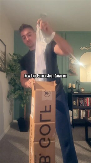 New lab putter #golf #shorts