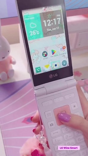 The Cutest LG Wine Smart Ice Cream Flip Phone- Available in 2 Colors!
