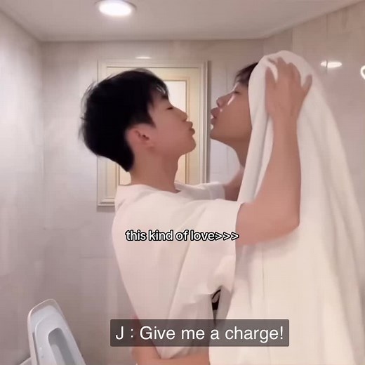 Romantic Moments of Renjie and Binbin