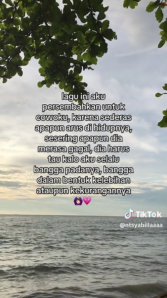🪐 (@ntsyabillaaaa)’s video of Lirik Lagu