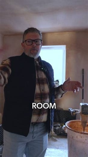 MJB Technical Services on Instagram: "5 Luxury New Build Townhouses, Sheffield – Walkthrough Update Michael, Director at MJB Technical Services, takes us inside this backland development of five modern townhouse homes in Sheffield. Designed to support modern living, each property features: • Practical utility spaces • Open-plan kitchen and dining areas with garden access • Generous living rooms with flexible layouts • Four bedrooms, including a master suite with en-suite • Family bathrooms and w