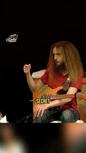 Guthrie Govan's strumming technique #shorts