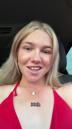 Started 2026 off with a bang it consisted of last nights make up hungover and a long drive home. @💖peytiee 💖