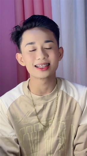 Invisible teeth braces offer a discreet way to align teeth. Learn how they work, the process involved, and what to expect. Explore more to get the details. | Shortcut Society