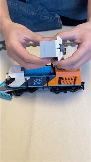 Powered Up to 9v Conversion Tutorial feat. 60470 #lego #trains