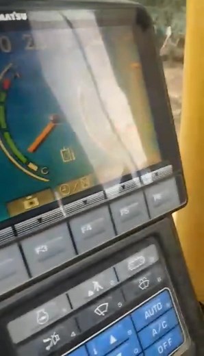 6.7K views · 126 reactions | PC200-8N1 Solve The Problem Engine Overheat Issue No parts Replacement ☕☕️ Alagang lakay electronic heavy Equipment repair Services  | Lakay Cruz Jr. | Facebook