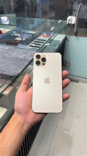 Abdullah Muhammad Saeed on Instagram: "iPhone 12 Pro Max ♥️ 128Gb ♥️ Non Pta ( Factory Unlock ) ♥️ Phy + E-Sim ♥️ Battery Health 92% ♥️ Condition 9.5/10 ♥️ Waterpack ♥️ Airtight 100% ♥️ ( 7 Days Board Backup ) ♥️🌸 Price = 86000/-♥️⚠️"