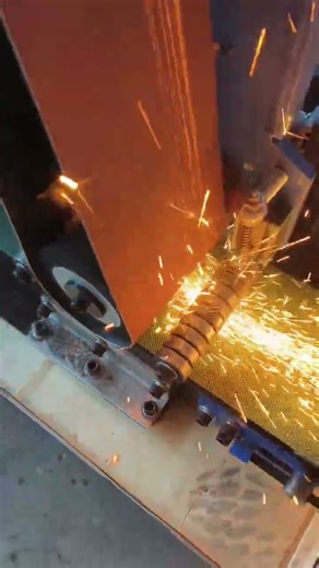 #Belt sander polishingmachine#Automationequipment#grindingsetPrepare#Abrasives