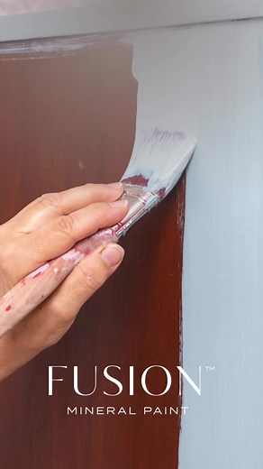 17K views · 65 reactions | Say goodbye to brush strokes and hello to a flawless finish! Follow along as we share our top tips on using Fusion Mineral Paint to achieve a smooth and seamless look. #DIYPainting #BrushStrokeFree #FusionMineralPaint | Fusion Mineral Paint | Facebook