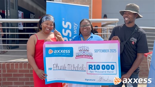 Le Plane iLandile!! 🙂‍↔️🛩️ We went all the way to the City of Gold to handover the R10 000 voucher to our client in Soweto, because why not?! 😎 Congratulations to Phuthumile Mthabelam, our September prepaid Shesha uRecharge(e) winner, who's bagged R10 000 in grocery vouchers! 🤩 How to Win? Simply keep recharging your VUMA Reach voucher if you're a prepaid client or if you're a Monthly client who stays connected you could also walk away a winner. 🚀 👉 Learn more: www.axxess.co.za/fibre/provi