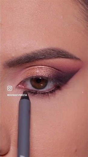 Smoking winged eyeliner makeup tutorial👀👁️ #makeuptutorial #eyeliner tutorial