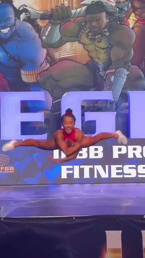 IFBB Pro Debut Routine Showcase