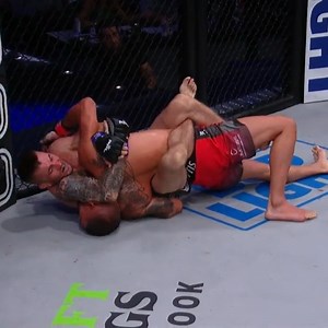 111K views · 3.5K reactions | WHOA 勞 Steven Ray submitted Anthony "Showtime" Pettis with a modified body lock at PFL 5  (via PFL MMA) | MMA Fighting | Facebook