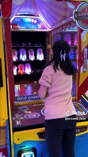 Arcade Lady (@arcade_lady)’s videos with original sound - Arcade Lady