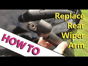 Removing the rear wiper arm of the Ford Kuga