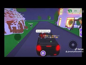 I'm white I'm black I'm yellow I'm red I'm in me mom's car meme||Roblox