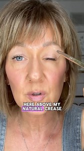 This is ultimately one of the biggest mistakes I see in eyeshadow applications. Watch the video for the other tips to help you get the RESULTS you want! Colors used Cupcake Basic Coco Cheeks and lips Ultra Violet All seint makeup. SHARE and SAVE for later! #hoodedeyestruggle #hoodedeyes #over50 #ilovemakep #entrepeneurspirit #beautytipsters #mompreneur #nanapreneur #beautyinspried #lookyourbest #viralmakeuphacks #viralmakeuptrend #bestmakeuptutorial | Sonya Jo Frame