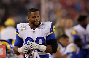 Inside Aaron Donald's crazy diet plan: 12 smoothies and 20 cups of popcorn per day