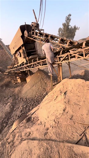 This is one of the biggest and most powerful stone crusher plants. Huge stones are being crushed using heavy machinery and real mazdoor hard work. Watch till the end to see how massive rocks are broken into small pieces. If you like stone crushing, mining, and heavy equipment videos, don’t forget to like, share & subscribe! ⚠️ Real work | Real machines | Real danger #StoneCrusher #StoneCrushing #HeavyMachinery