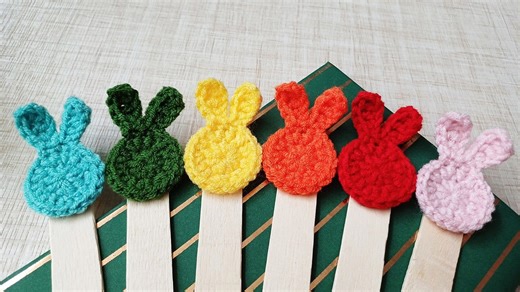 Very simple crochet rabbit bookmark with popsicle sticks – bookmark crochet