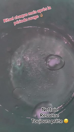 Toutes les etapes dans la vidéo. Bain siège pendant 30min #secret #astuce #mougouli #selfcare #femme #pourtoi #fyp #hygiene