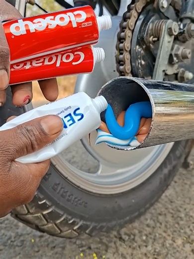 tothpasste and colours mafic 😎😎😎 #goviral #magic #trending | magic tricks