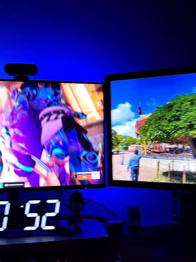 Transform Your Gaming Setup with Dual Monitors!