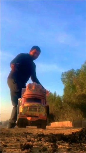 truck 🚛 loading 😱 jumping vfx magic video kinemaster editing viral #truck​​​ #shortsfeed