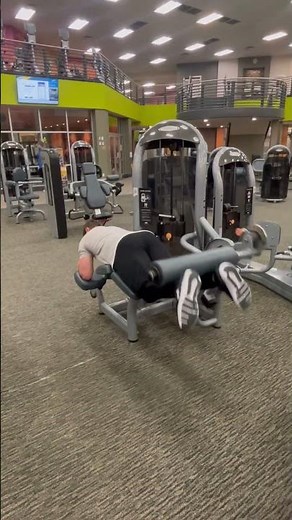How To Do A Prone Leg Curl At A Commercial Gym