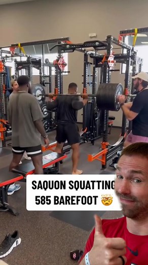 Saquon squatting barefoot! #gym #NFL #football #lifting #squat #ESPN