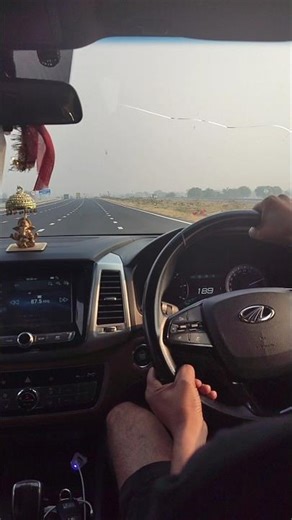 190 KM/H in Mahindra Alturas G4 🔥 | Ultimate Thrill Drive on Highway 😱🚗