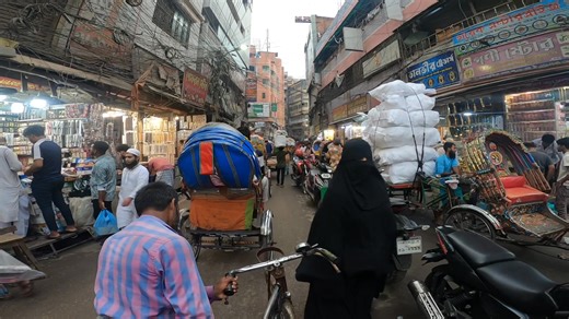 1.5K views · 35 reactions | রিক্সশাওলা কাকার হাসিটা অনেক মোলায়েম মায়াবী সুন্দর ও সহজসরল প্রকৃতির ❤️ | Exploring BD | Facebook