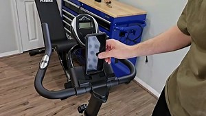 Safe and Stable Workouts: YOSUDA Exercise Bike with Secure Pedals and Immediate Stop Feature!