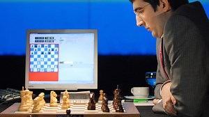 Computer Plays Chess without Brute-Forcing Solutions