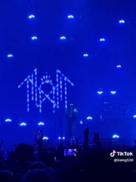 Sleep token used hypnosis, it was super effective 😵‍💫 #sleeptoken #sleeptokenlive #sleeptokenworship #hypnosis