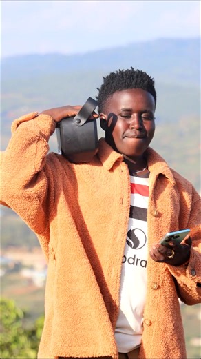 Exploring Unique Styles with Pilaz and SaNinGo