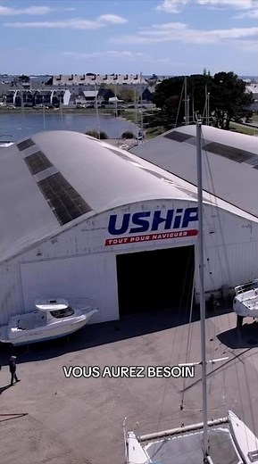 Le carénage une étape essentielle avant d'appliquer l'antifouling 💧 #carenage #entretien #coque