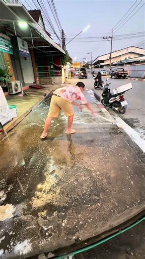 "Erase old stains to unveil true cleanliness." #timelapse #timelapsevideo #cleaning #scrub