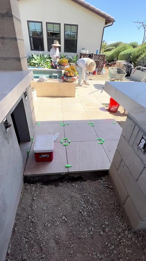 Porcelain Pavers Installation in Outdoor Patio