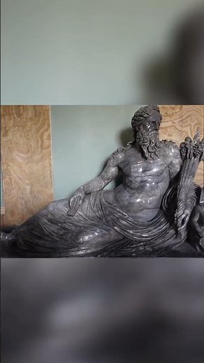 Ancient Greek Statues: Hidden Details Revealed