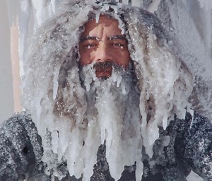 22K views · 554 reactions | Even in sub-zero temperatures in Upper Peninsula Michigan, you can find one man surfing... | VICE | Facebook