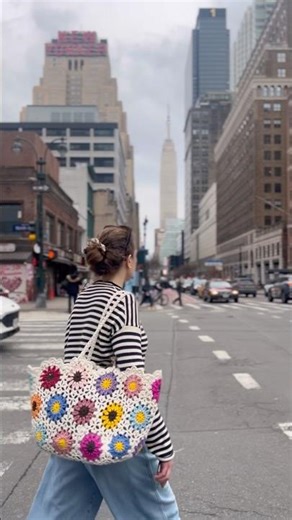 Empire State of Mind - Crossing 34th Street & 9th Avenue