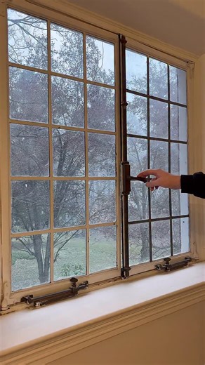 In case you forgot how magical old houses truly are 🩵🤍💙 🏠 c. 1917 📍 131 South Street, Auburn, NY ➡️ $1,299,000 Listed with @michaelderosaexchange @kelli.ide 📧 michaelderosa@michaelderosaexchange.com 📞 (315) 685-7400 From the listing: Nestled within the South Street Area Historic District, this estate is surrounded by one of Central New York’s most distinguished collections of Federal, Greek Revival, Italianate, Queen Anne, Romanesque, Tudor, and Colonial Revival architecture. Many neighbo