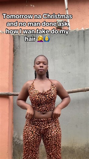 Adorable Hairstyles for Christmas Celebrations