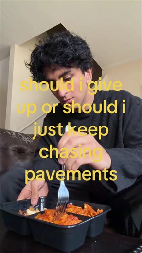 vinlund (@vinlund)’s video of Chasing Pavements