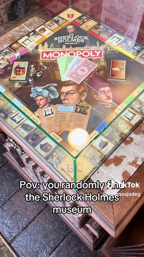 Discovering the Sherlock Holmes Museum in London